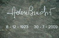 Adon Brachi postumo tomba firma